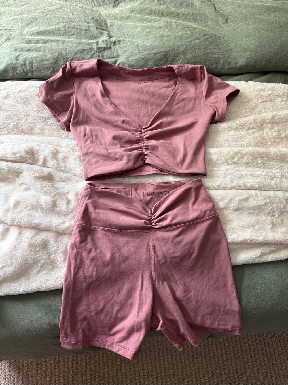 L Space matching Ruched Front Crop Top & High Waist bikerShorts Set - Dusty Rose